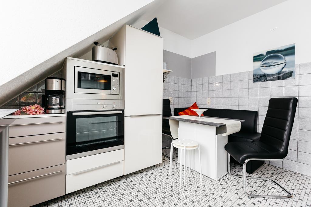 Apartments ノイス 部屋 写真