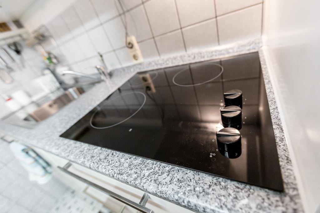 Apartments ノイス 部屋 写真
